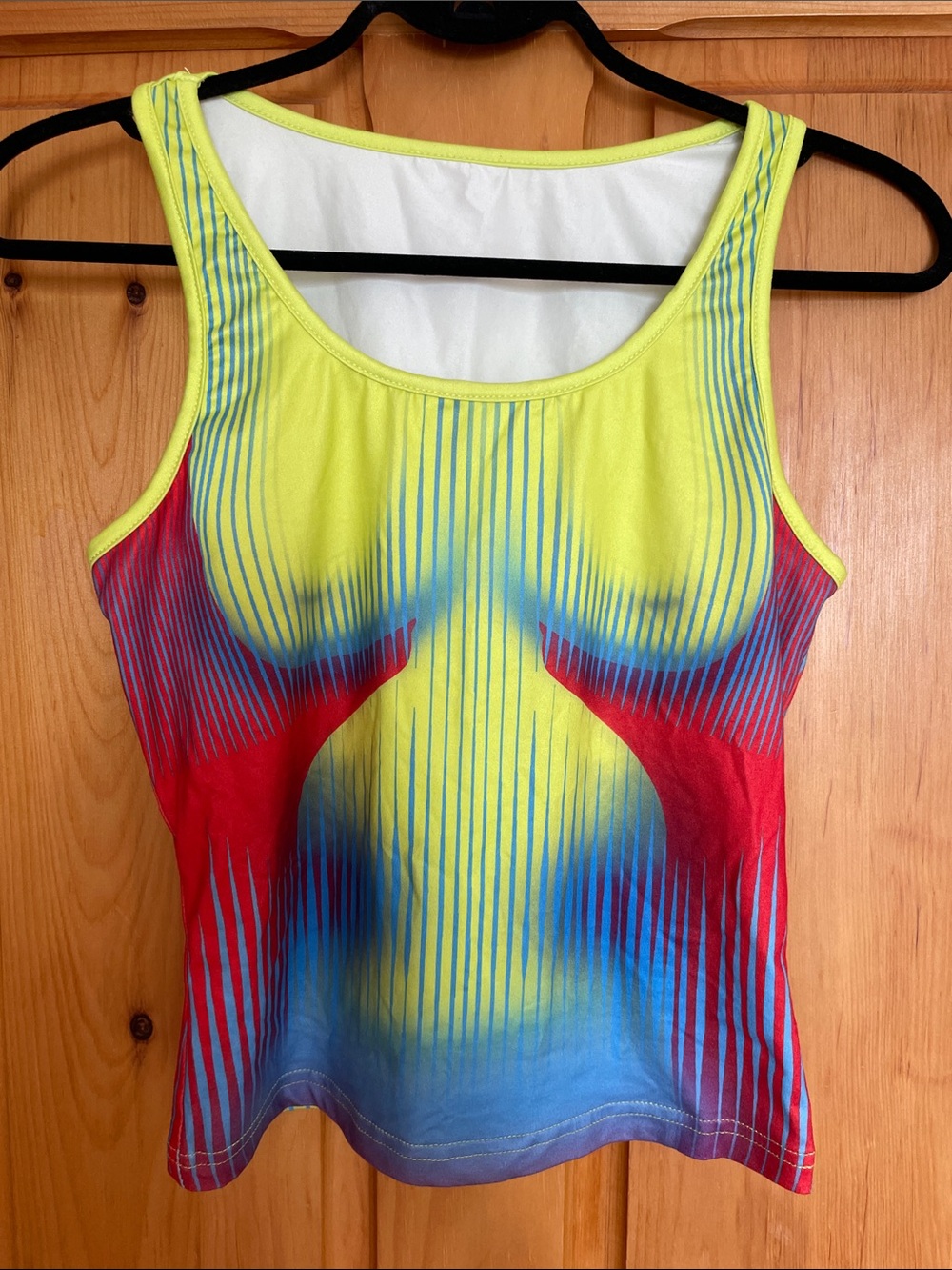 M.    Hot  & So Soft  Colorblock Scoop Neck Tank Top